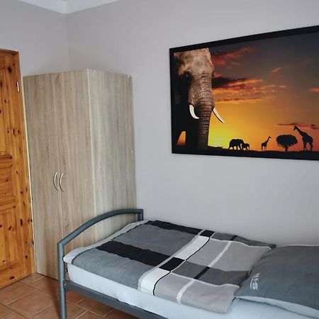 Pension Comfort Dresde Exterior foto